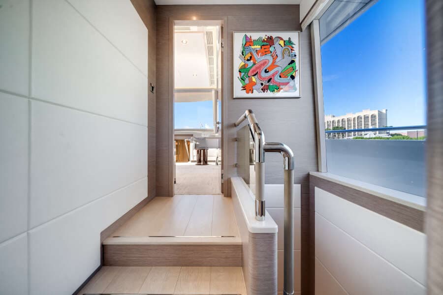 2022 Ocean Alexander 32L