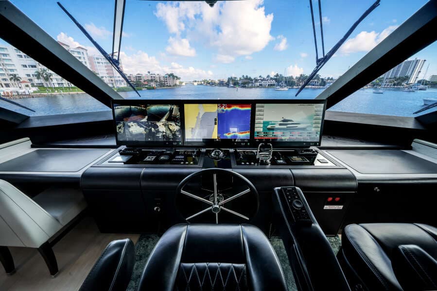 2022 Ocean Alexander 32L