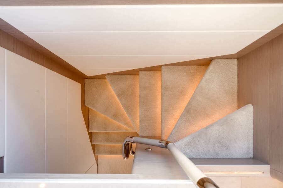 2022 Ocean Alexander 32L