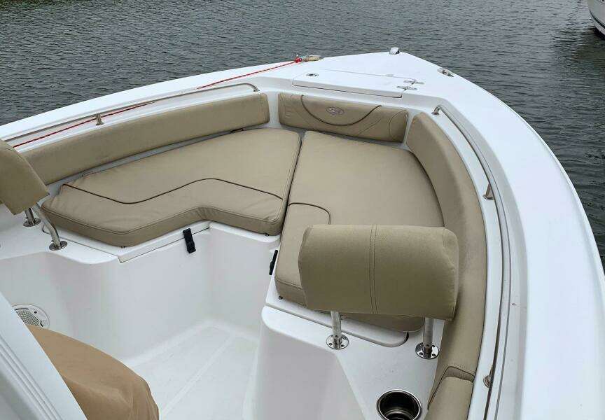 2021 Sea Hunt 234 Ultra