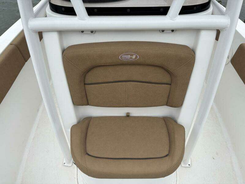 2021 Sea Hunt 234 Ultra