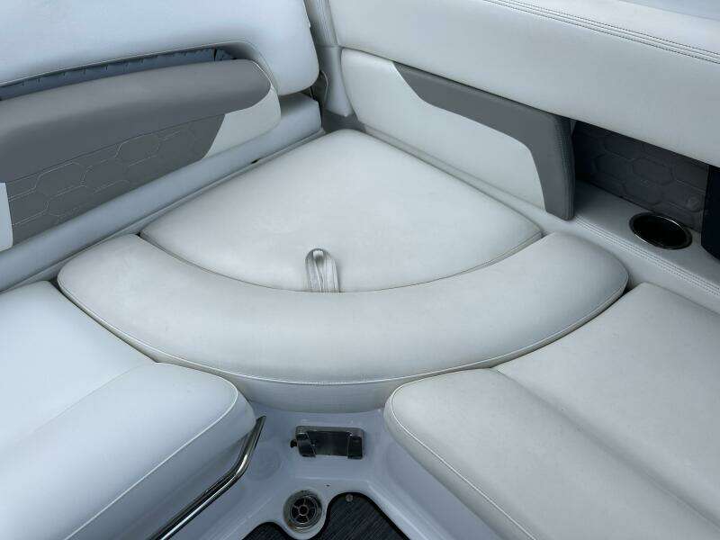 2020 Four Winns HD 240 OB