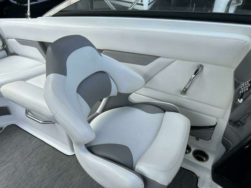 2020 Four Winns HD 240 OB