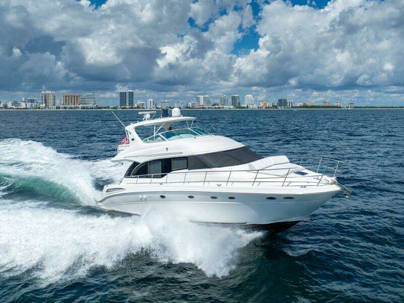 2001 Sea Ray 540 Cockpit Motor Yacht