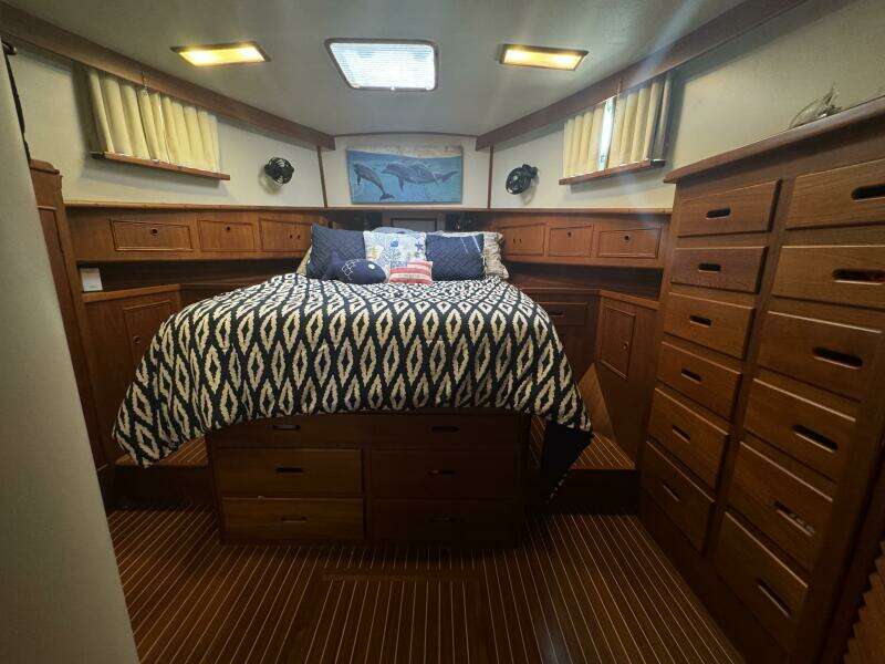1997 Grand Banks 46 Europa