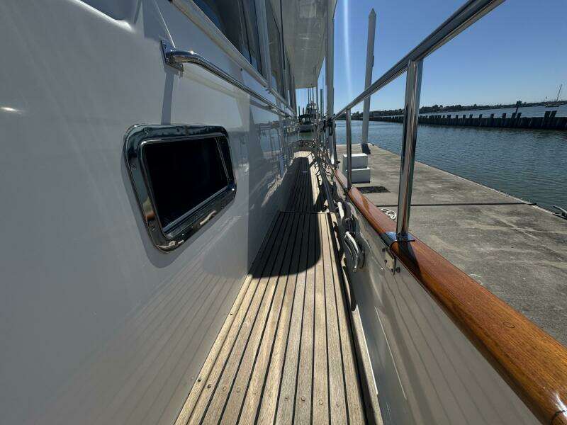 1997 Grand Banks 46 Europa