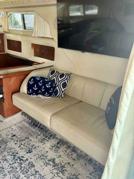 1999 Sea Ray 400 Sedan Bridge