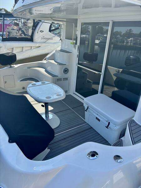 1999 Sea Ray 400 Sedan Bridge