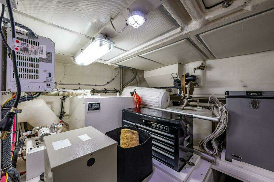 2007 Grand Banks 59 Aleutian Raised Pilothouse