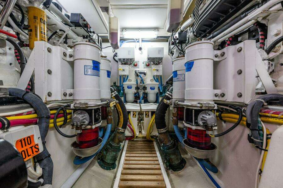 2007 Grand Banks 59 Aleutian Raised Pilothouse