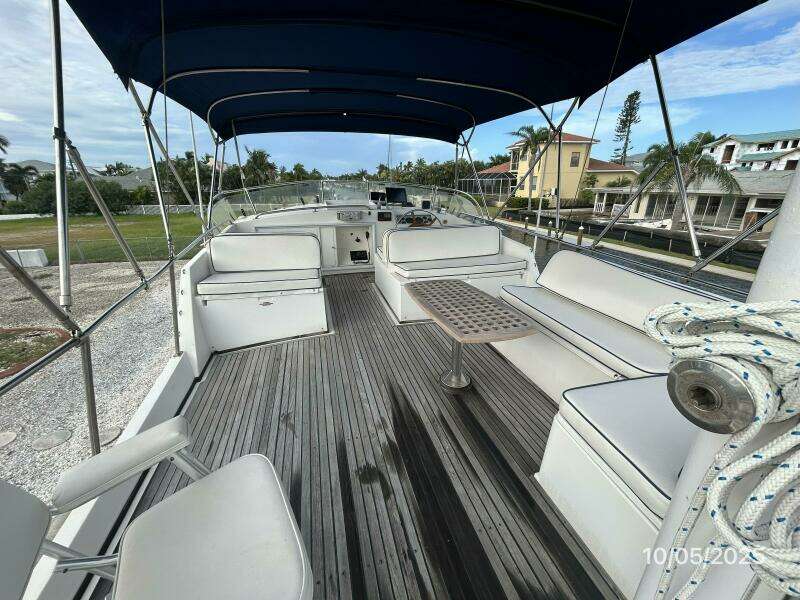 42' Grand Banks flybridge forward