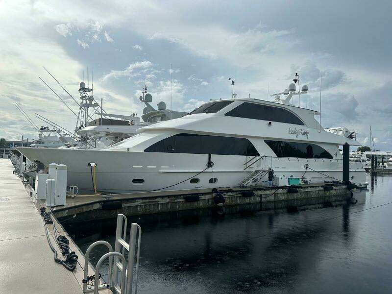 2014 Hargrave Sky Lounge