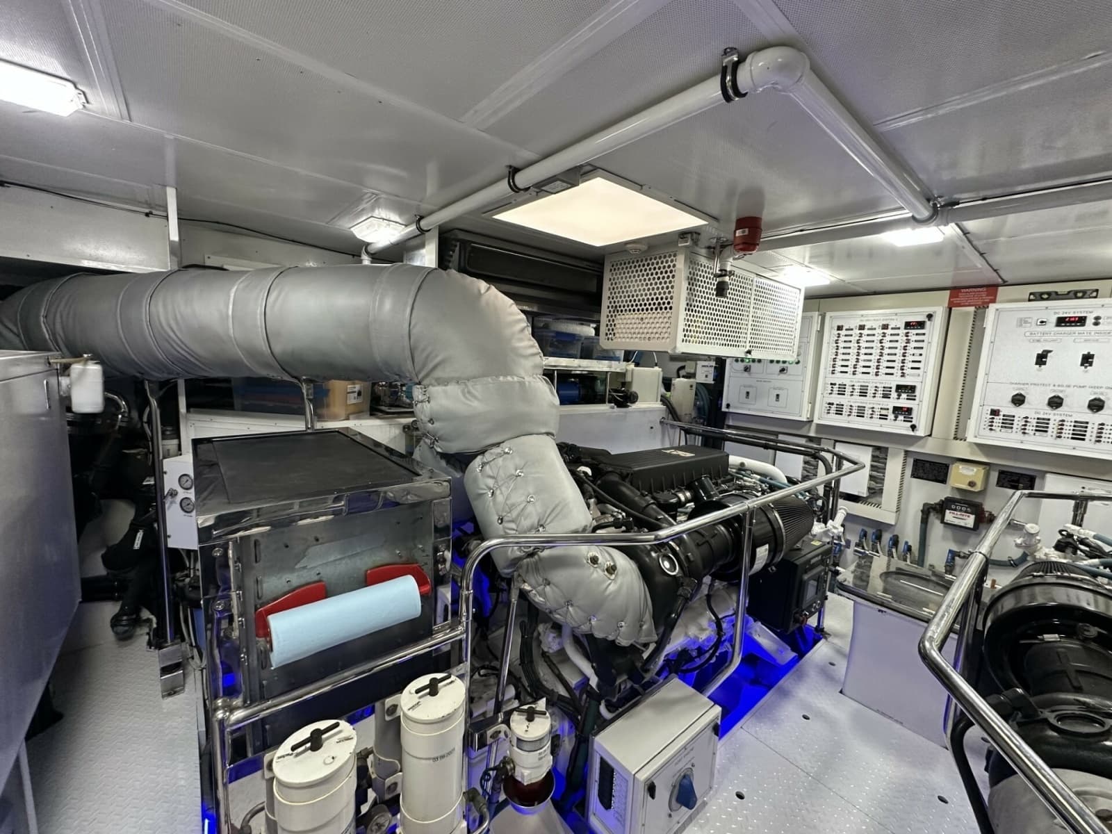 2014 Hargrave Sky Lounge