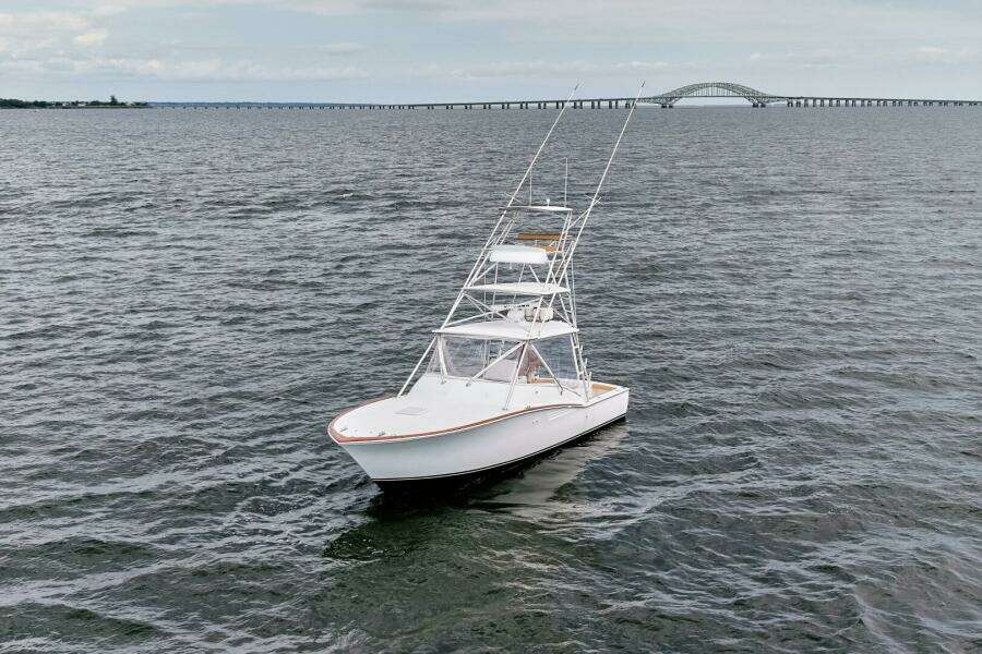 2003 Egg Harbor Predator Express