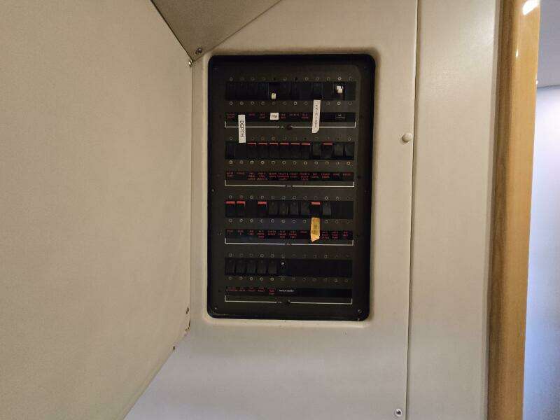 1997 Sunseeker Manhattan 48