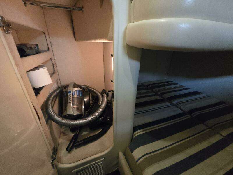 1997 Sunseeker Manhattan 48