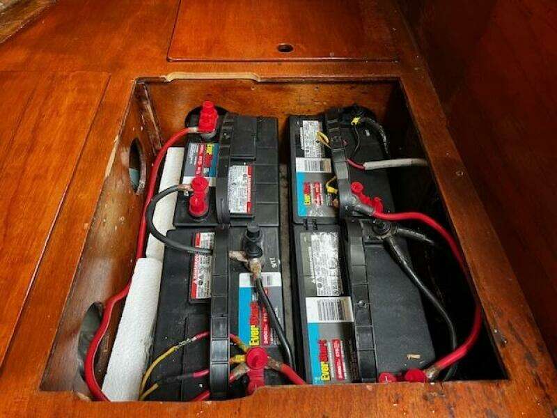 House bank batteries