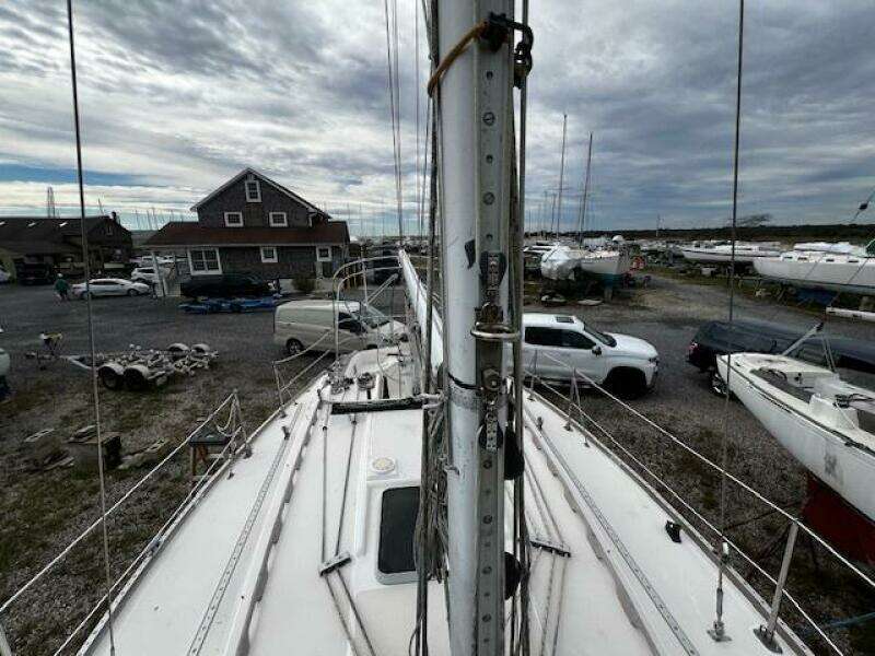 Mast rigging