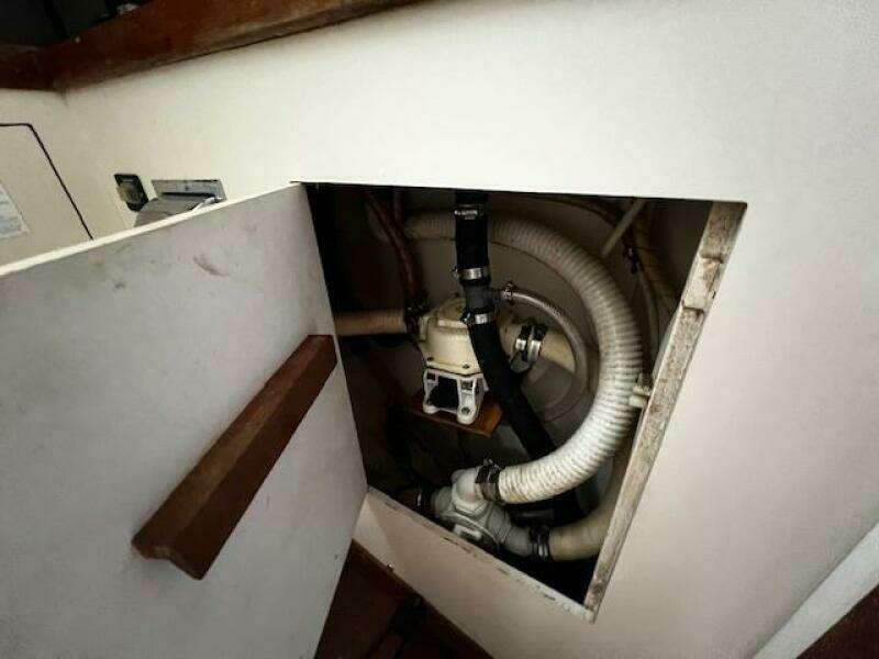 Bathroom under cabinet