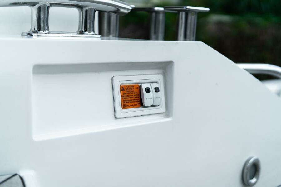 2014 Sunseeker Predator 60