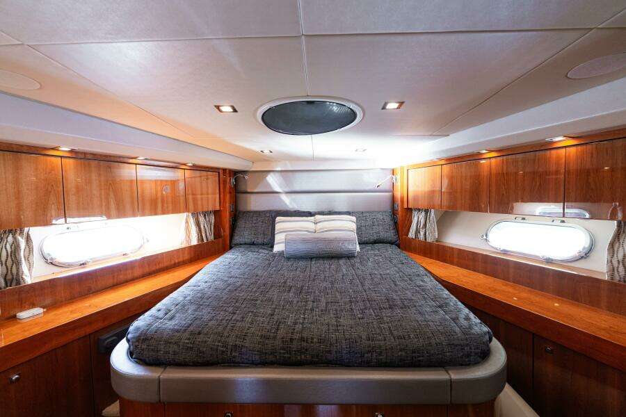 2014 Sunseeker Predator 60