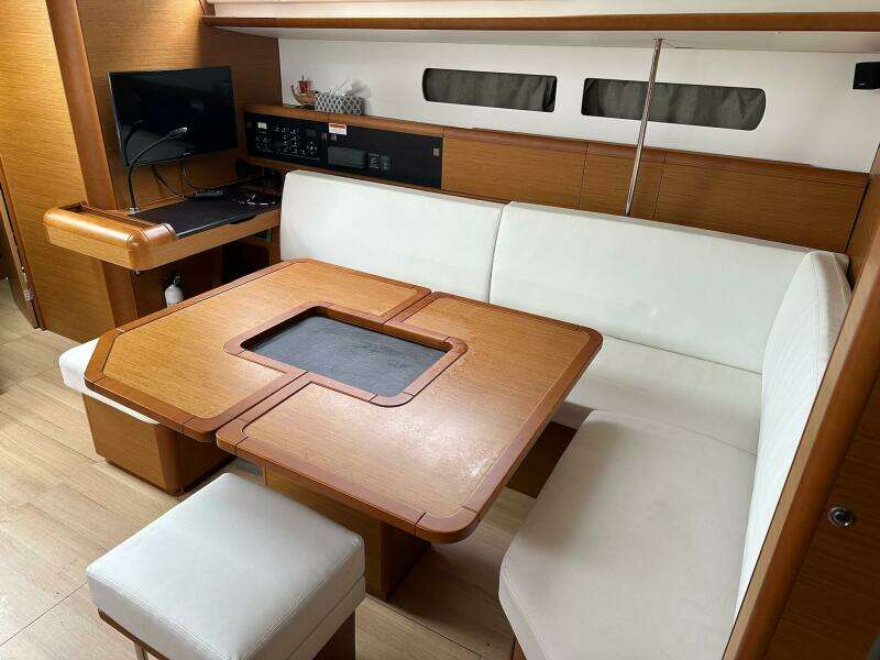 2018 Jeanneau Sun Odyssey 479