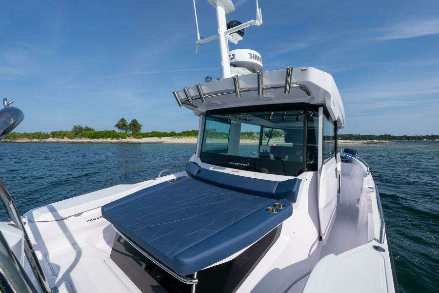 2026 Axopar Cross Cabin