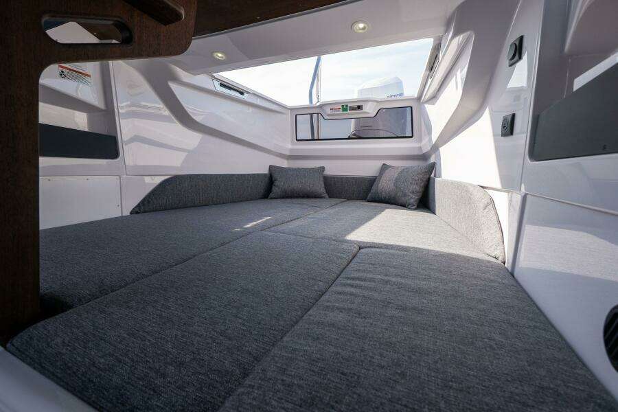 2026 Axopar Cross Cabin