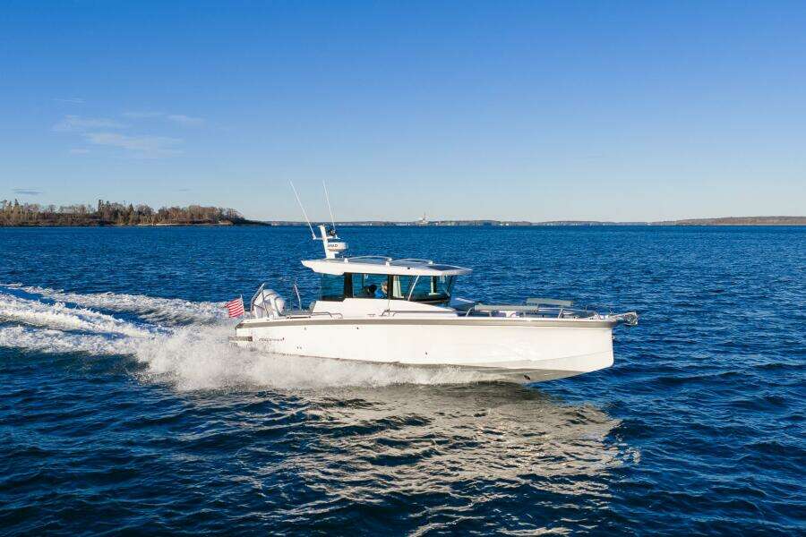 2026 Axopar Cross Cabin