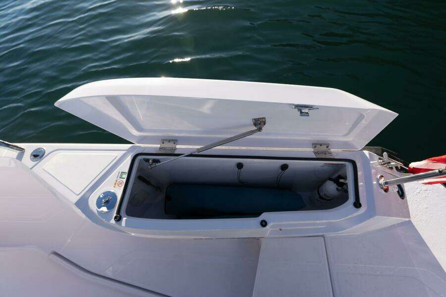 2026 Axopar Cross Cabin