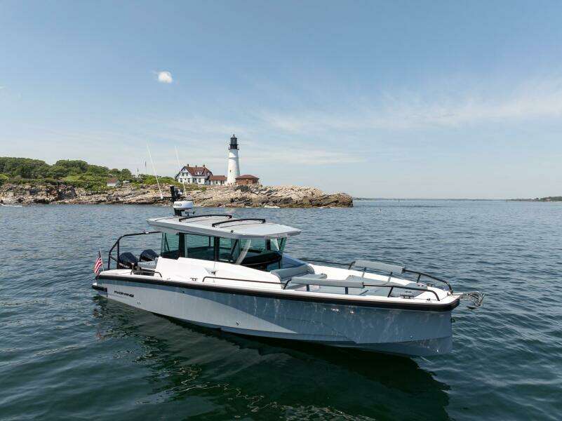 2026 Axopar Cross Cabin