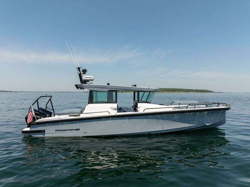 2026 Axopar Cross Cabin