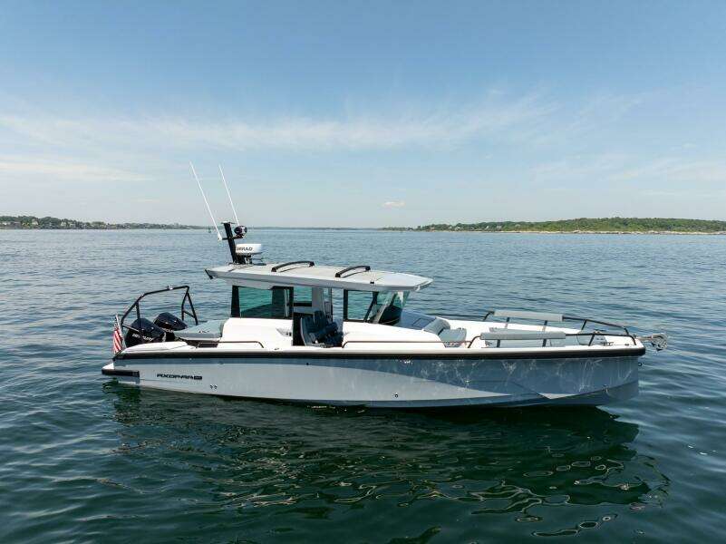 2026 Axopar Cross Cabin