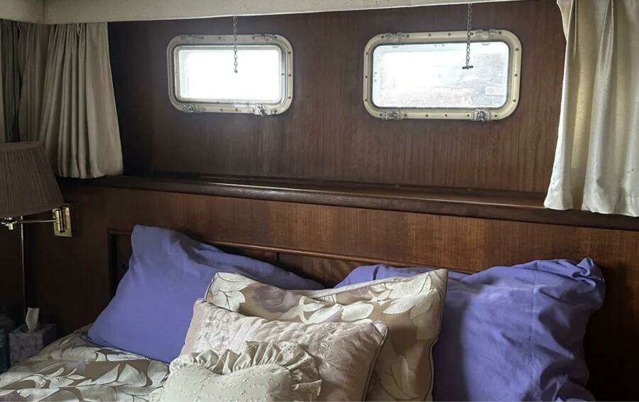 1974 Hatteras 58 Yachtfish