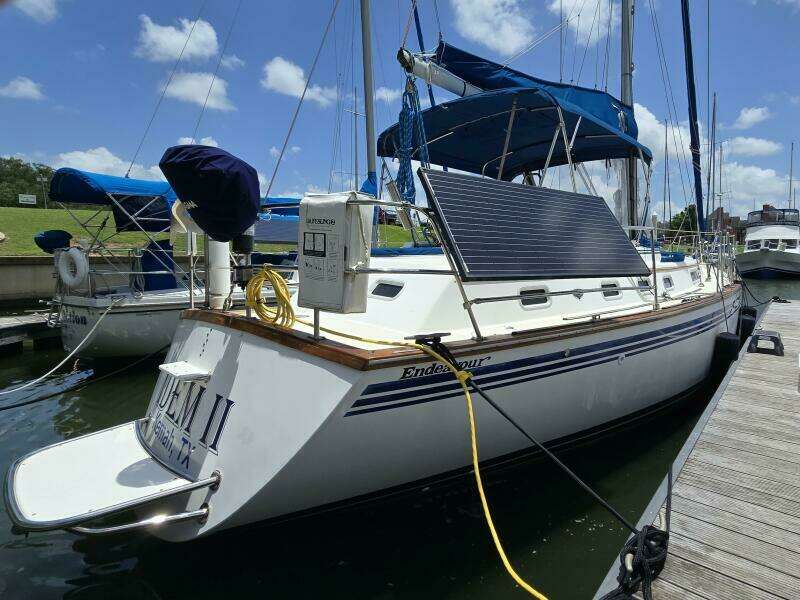 1985 Endeavour 38 CC