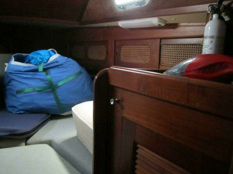 1985 Endeavour 38 CC