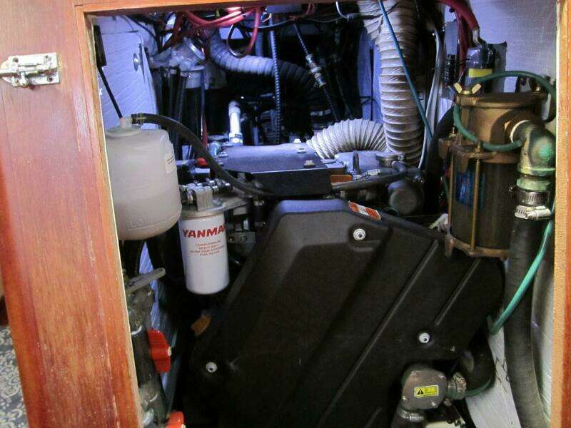 1985 Endeavour 38 CC