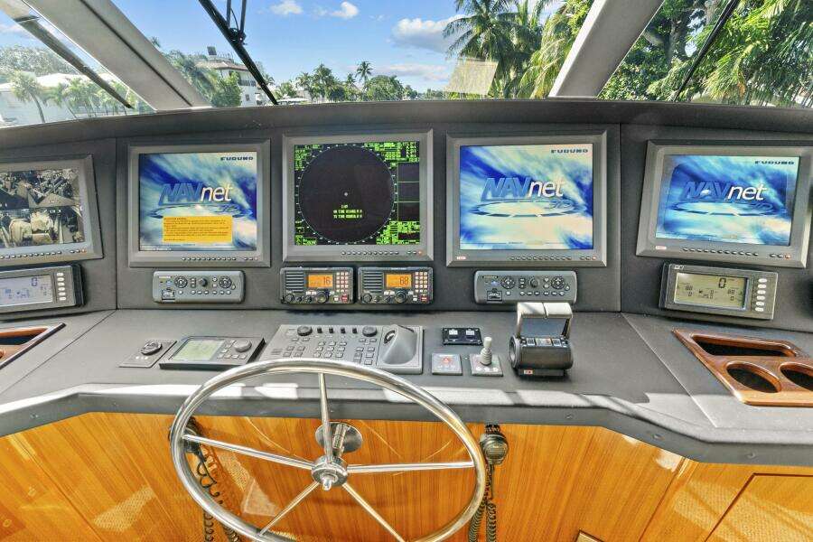 2008 Viking 74 Enclosed Bridge