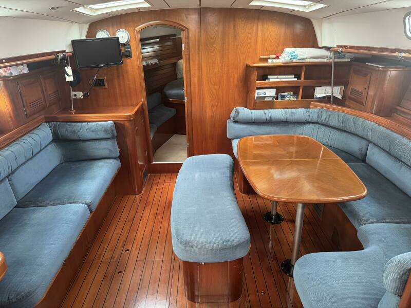 2000 Beneteau 461