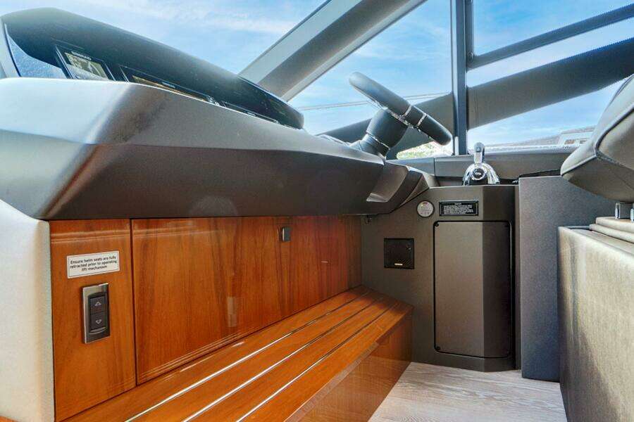 2020 Sunseeker Manhattan 52