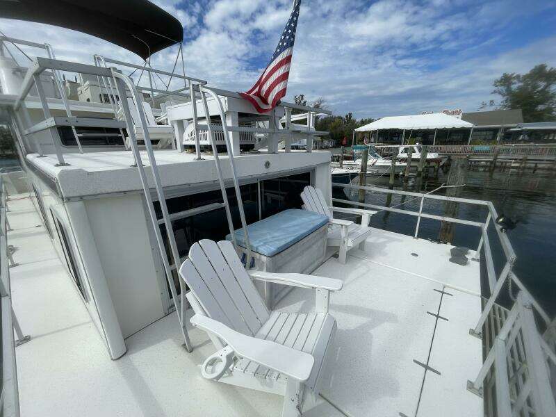 1991 Gibson 37 Standard Houseboat