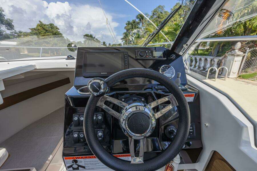 2022 Jeanneau NC 795 Series 2