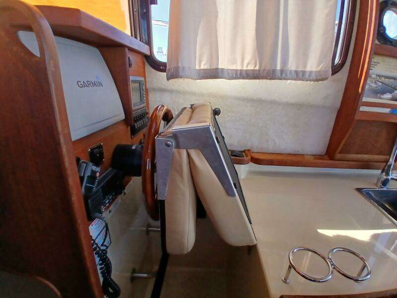 2009 Ranger Tugs R-25