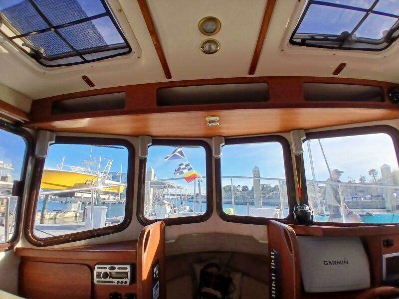 2009 Ranger Tugs R-25