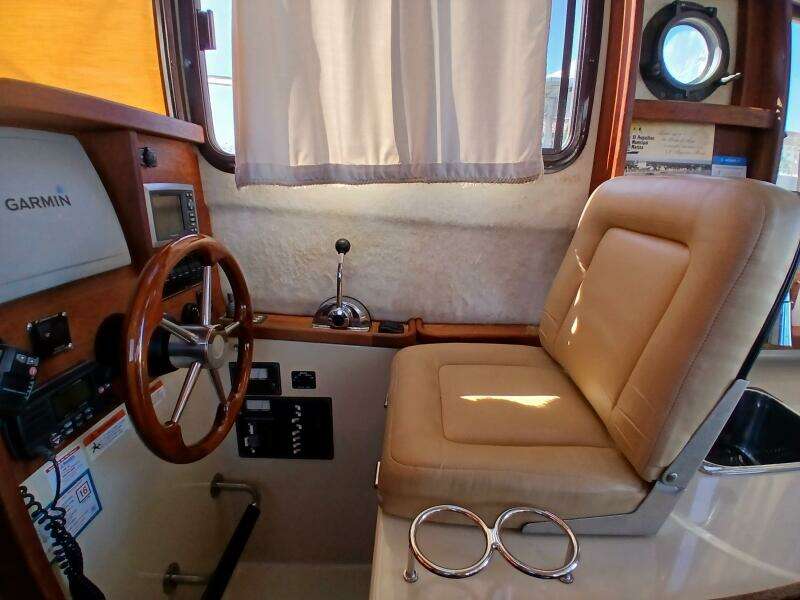 2009 Ranger Tugs R-25