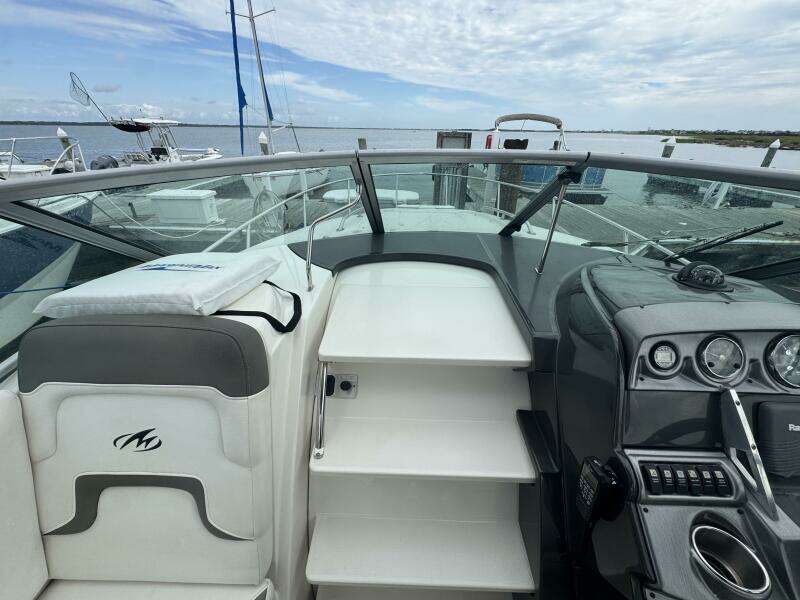 2013 Monterey 260 SCR