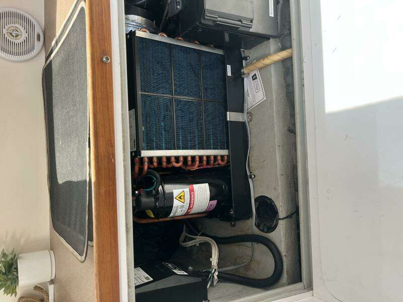 1999 Manta 40 Sail Catamaran