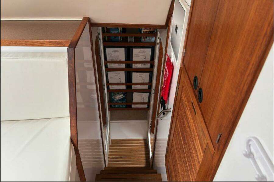 1999 Manta 40 Sail Catamaran