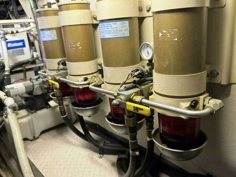 2001 Sea Ray 510 Sundancer