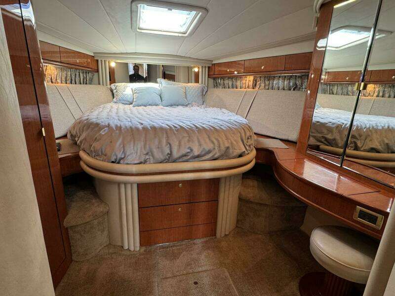 2001 Sea Ray 510 Sundancer
